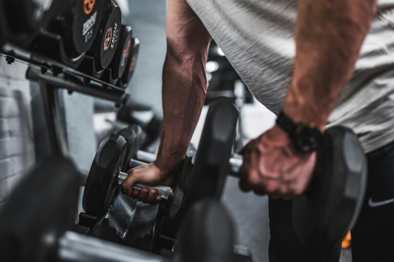 Mass gainer dhe ndërtim muskulor për ectomorfë – G15 dhe BeefMass
